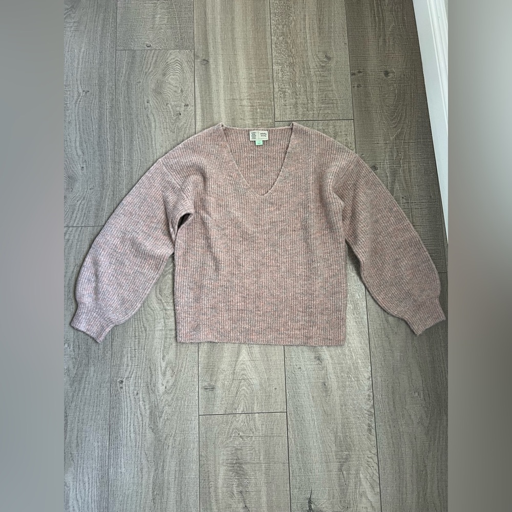 Anthropologie Saturday/Sunday Virginia V-Neck Sweater Size Small in Soft Pink